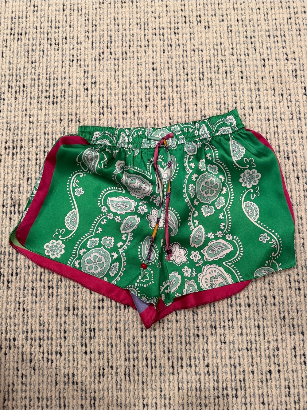 Zara Green Paisley silky elastic waist shorts Size m